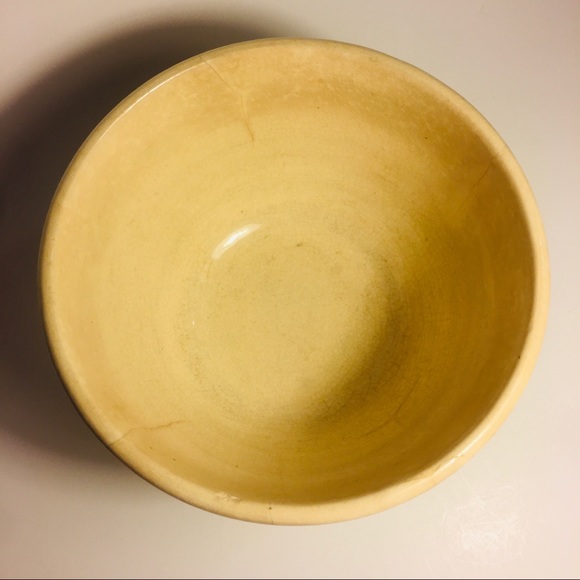 Vintage Pink Blue Stripe Yellow Ware Nesting Bowl - Picture 6 of 6